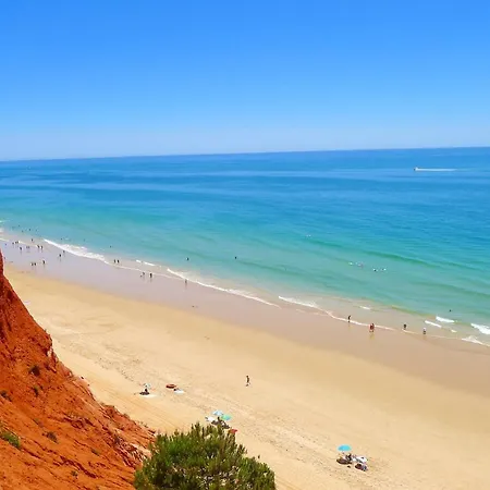 Lakeview Terrace Apartment: Beach-close Retreat With Wi-fi * Vila Real de Santo Antonio